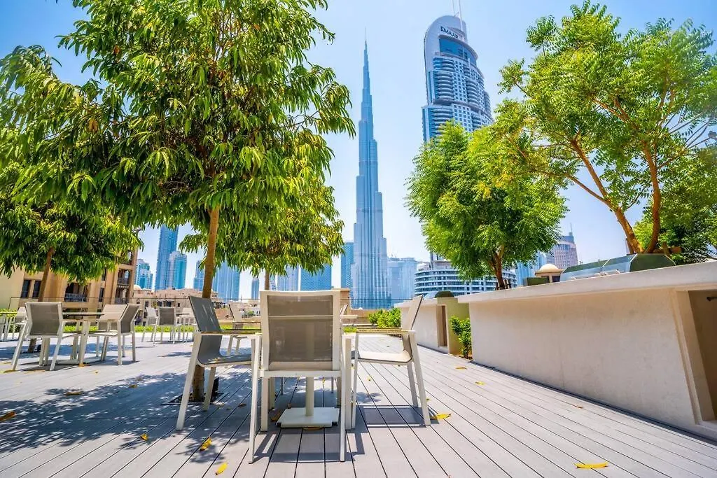 Astonishing 3Br Burj Khalifa And Fountain View With Pool And Gym Apartment Dubai United Arab Emirates
