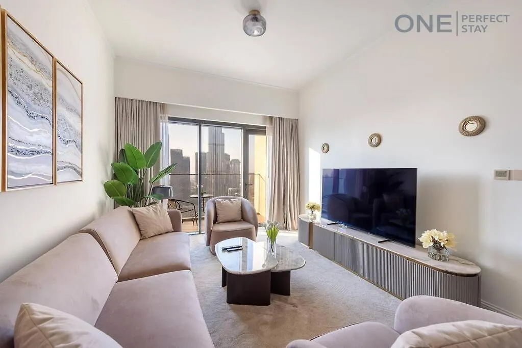 Astonishing 3Br Burj Khalifa And Fountain View With Pool And Gym Apartment Dubai