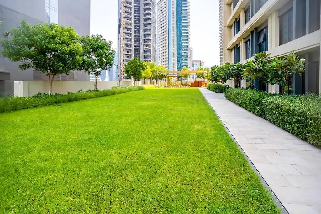 Astonishing 3Br Burj Khalifa And Fountain View With Pool And Gym Apartment Dubai