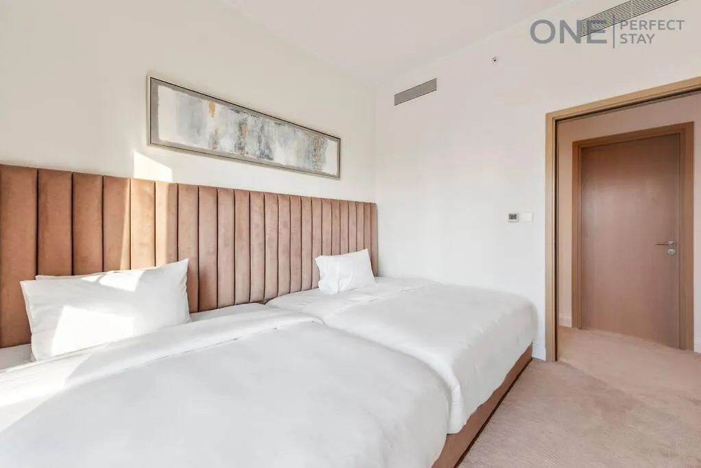 Astonishing 3Br Burj Khalifa And Fountain View With Pool And Gym Apartment Dubai 0*,  United Arab Emirates